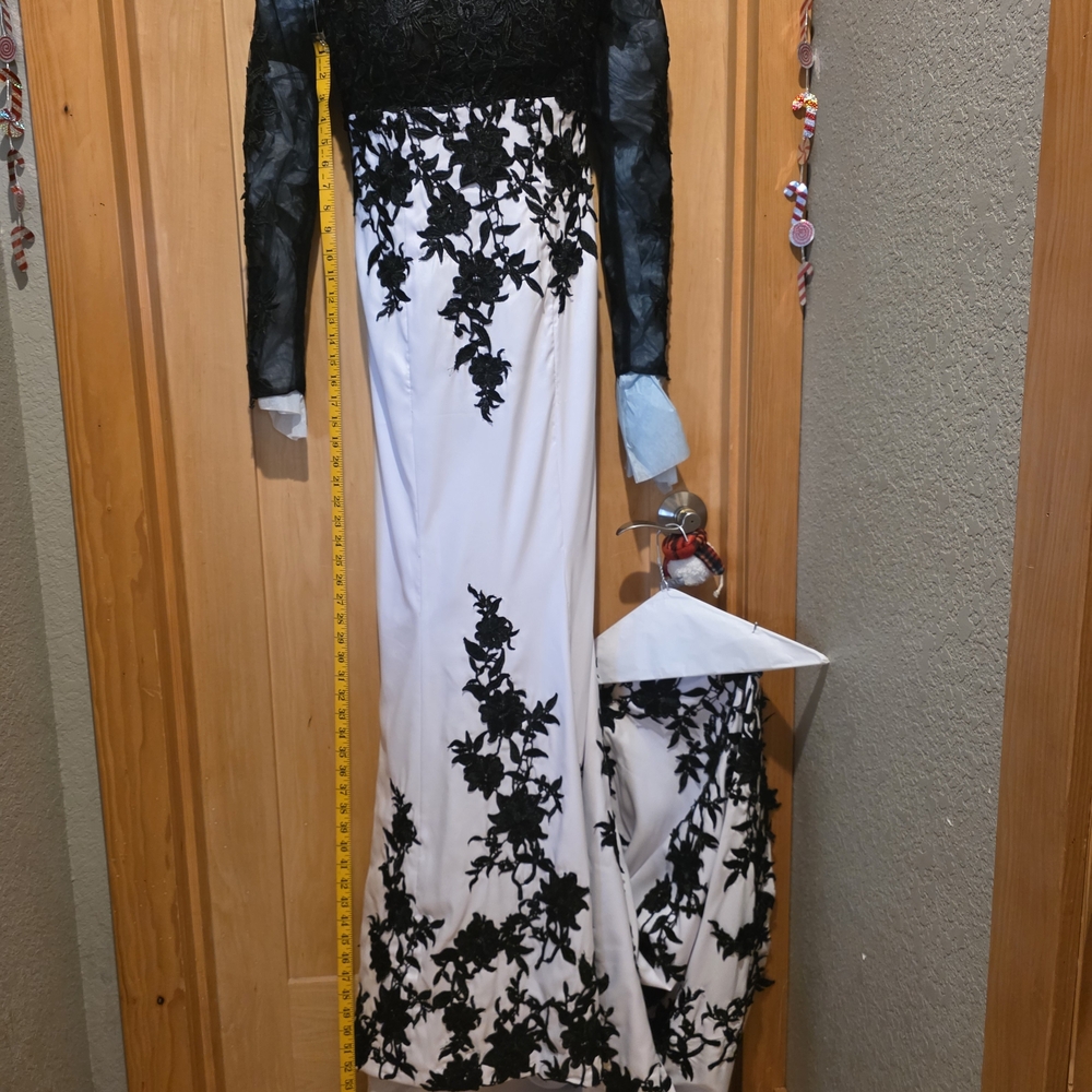 Elegant Black and White Floral Gown